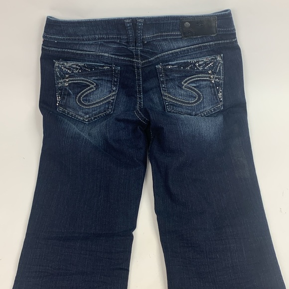 Silver Jeans Suki 17” Straight leg Size 29 Dark wash denim Pocket Bling Stretch - Picture 3 of 16